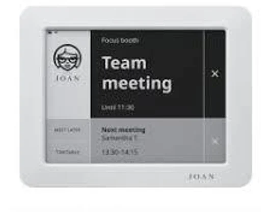 E‑Ink-дисплеи вместо бумажных журналов уборки в туалетах.
